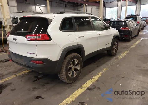 2014 Jeep Cherokee Trailhawk z USA, uszkodzony, nr VIN 1C4PJMBS9EW256059